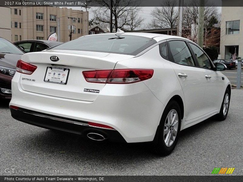 Snow White Pearl / Black 2017 Kia Optima LX