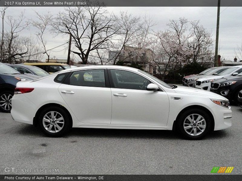 Snow White Pearl / Black 2017 Kia Optima LX