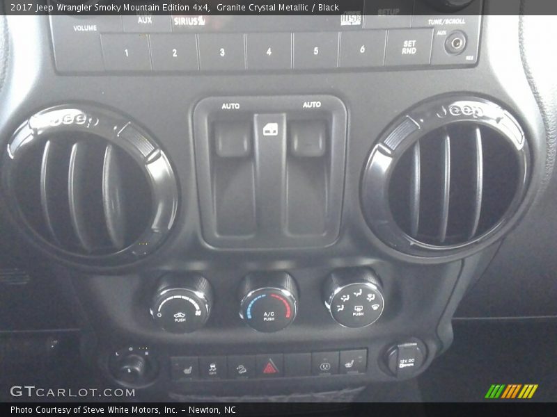 Controls of 2017 Wrangler Smoky Mountain Edition 4x4