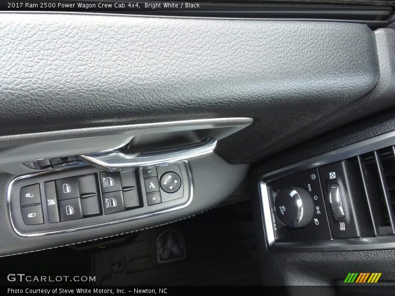 Bright White / Black 2017 Ram 2500 Power Wagon Crew Cab 4x4