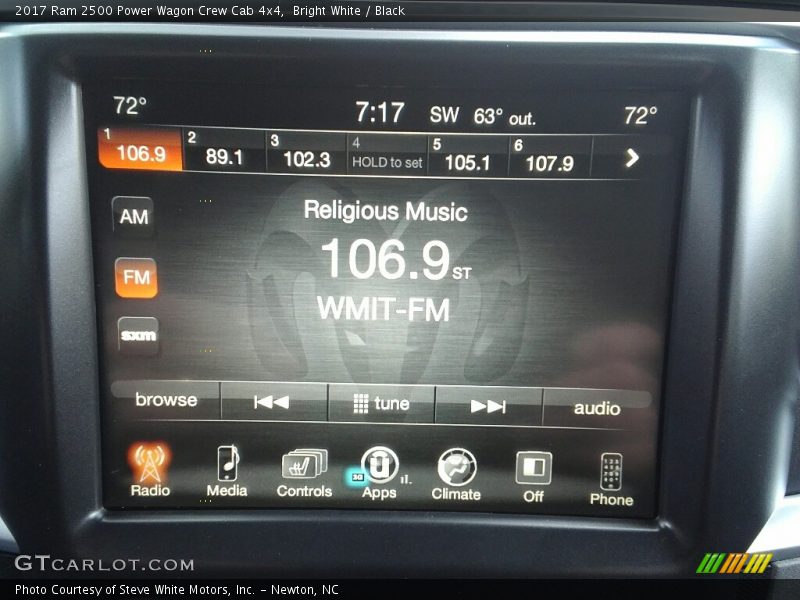 Bright White / Black 2017 Ram 2500 Power Wagon Crew Cab 4x4