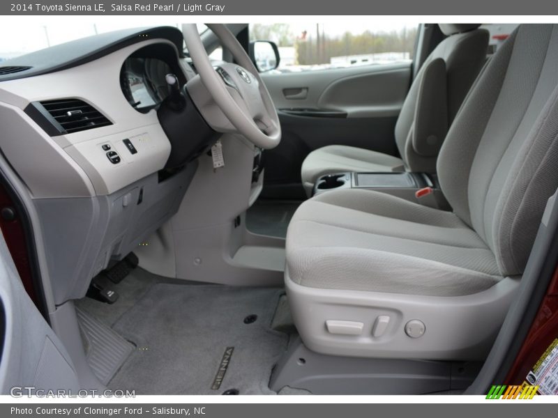 Salsa Red Pearl / Light Gray 2014 Toyota Sienna LE
