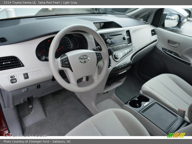 Salsa Red Pearl / Light Gray 2014 Toyota Sienna LE