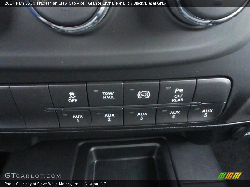 Granite Crystal Metallic / Black/Diesel Gray 2017 Ram 3500 Tradesman Crew Cab 4x4