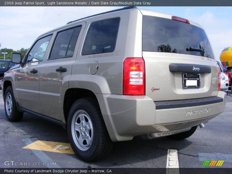 Light Sandstone Metallic / Dark Slate Gray/Medium Slate Gray 2009 Jeep Patriot Sport