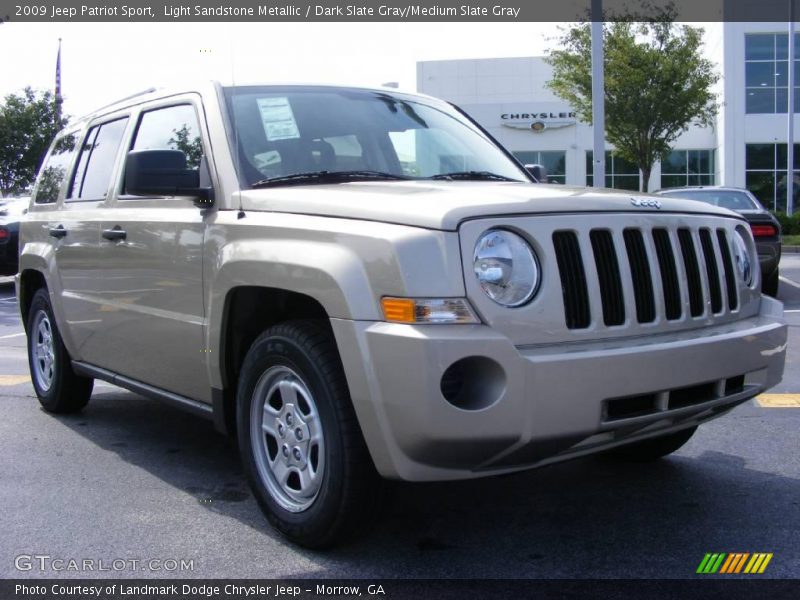 Light Sandstone Metallic / Dark Slate Gray/Medium Slate Gray 2009 Jeep Patriot Sport
