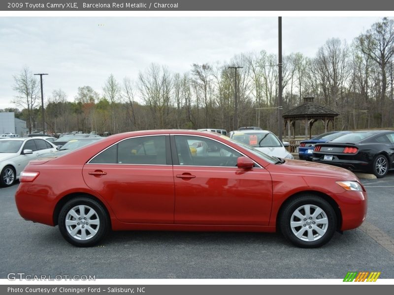 Barcelona Red Metallic / Charcoal 2009 Toyota Camry XLE