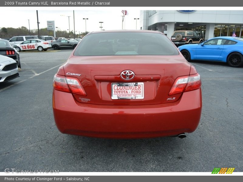Barcelona Red Metallic / Charcoal 2009 Toyota Camry XLE