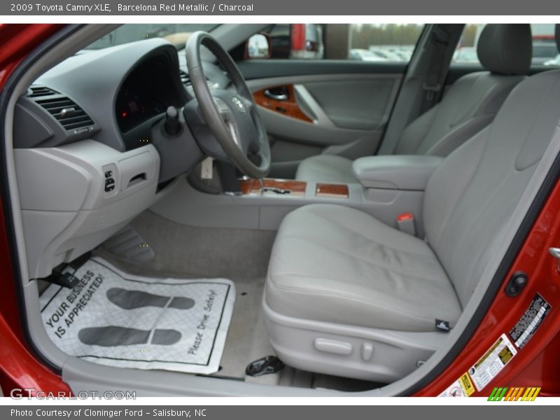 Barcelona Red Metallic / Charcoal 2009 Toyota Camry XLE