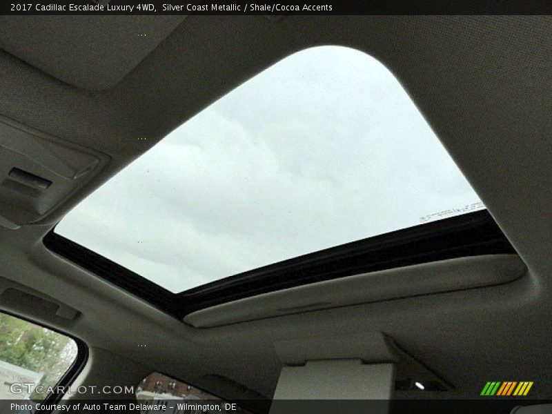 Silver Coast Metallic / Shale/Cocoa Accents 2017 Cadillac Escalade Luxury 4WD