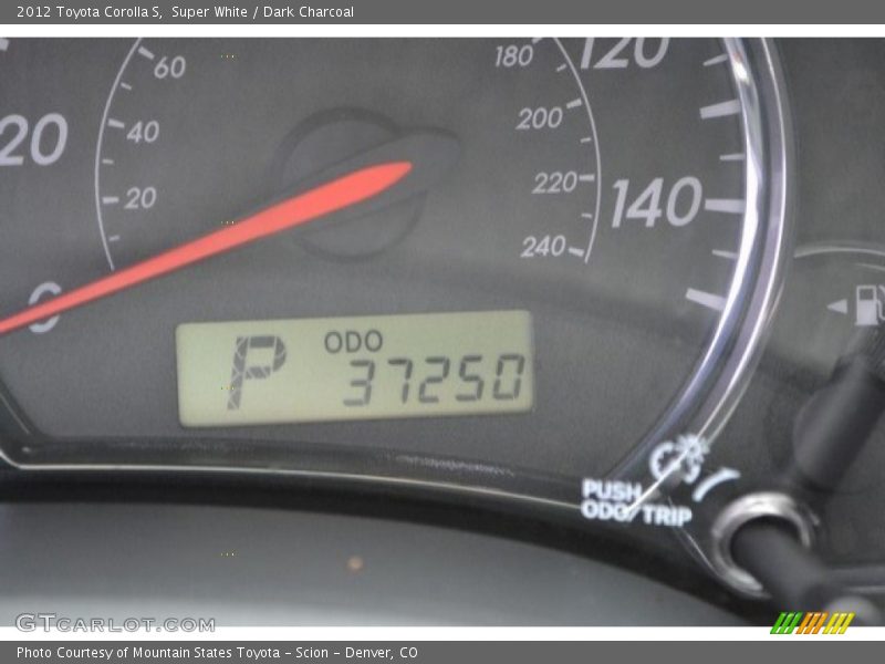 Super White / Dark Charcoal 2012 Toyota Corolla S