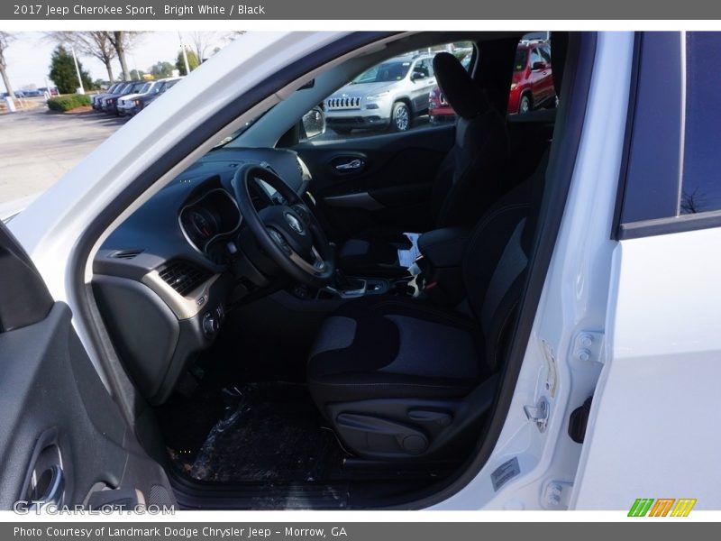Bright White / Black 2017 Jeep Cherokee Sport