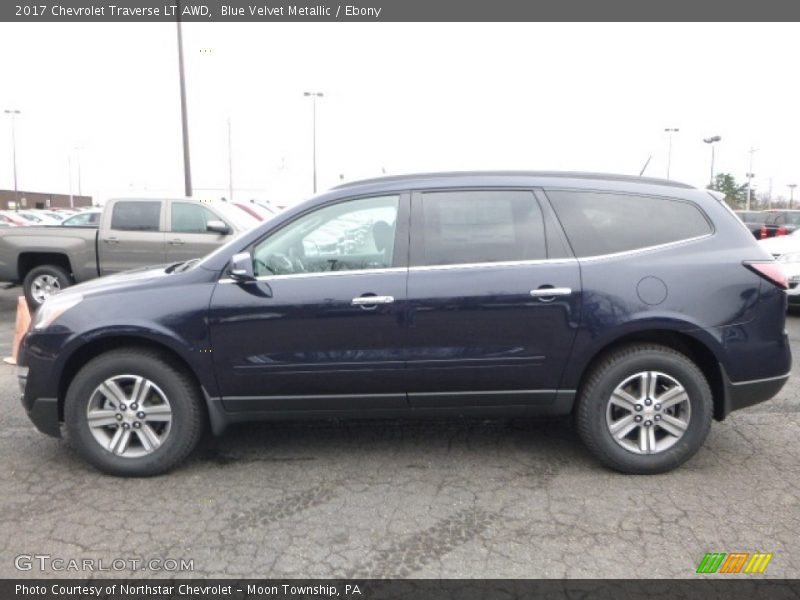 Blue Velvet Metallic / Ebony 2017 Chevrolet Traverse LT AWD
