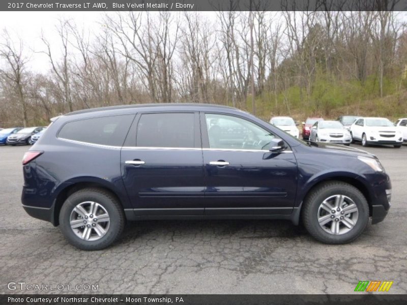 Blue Velvet Metallic / Ebony 2017 Chevrolet Traverse LT AWD