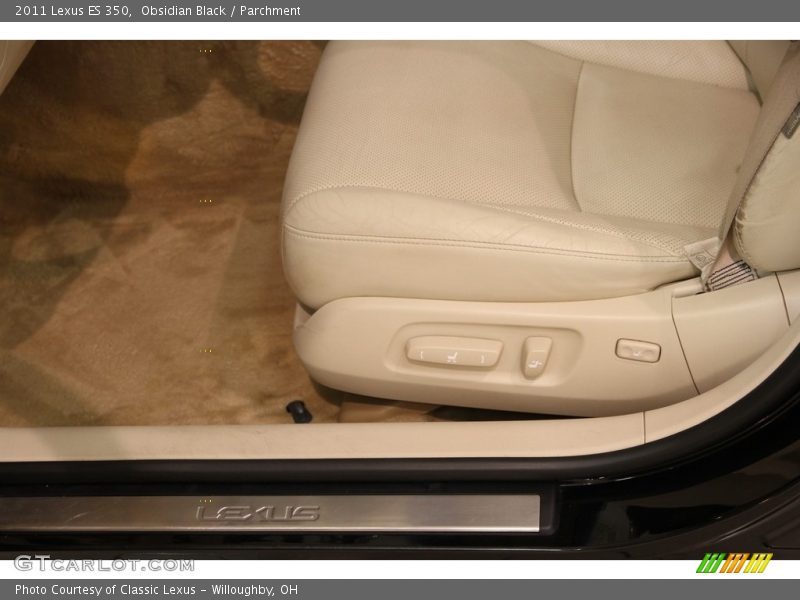 Obsidian Black / Parchment 2011 Lexus ES 350