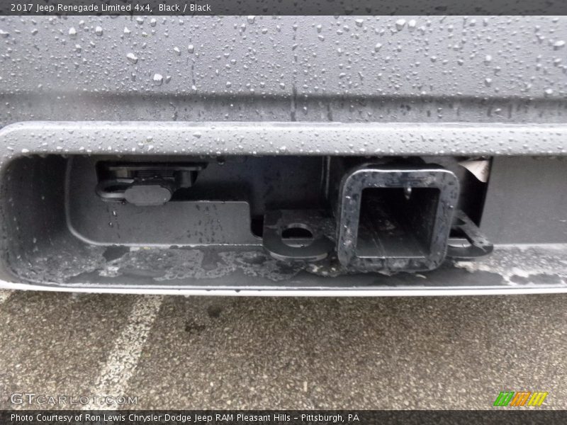 Black / Black 2017 Jeep Renegade Limited 4x4