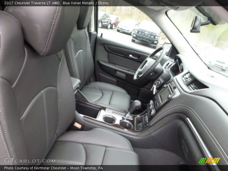 Blue Velvet Metallic / Ebony 2017 Chevrolet Traverse LT AWD