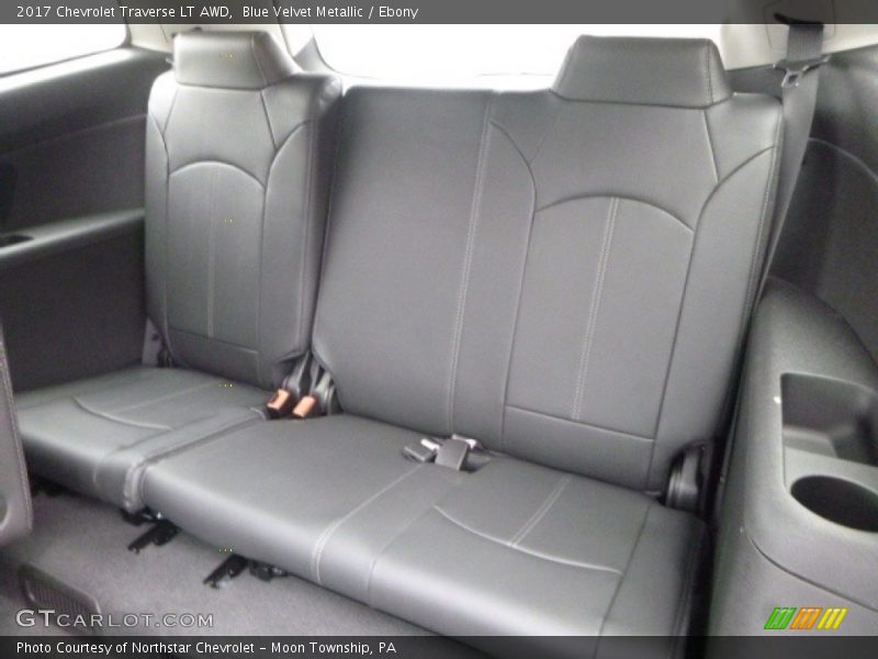 Blue Velvet Metallic / Ebony 2017 Chevrolet Traverse LT AWD