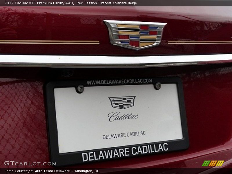 Red Passion Tintcoat / Sahara Beige 2017 Cadillac XT5 Premium Luxury AWD