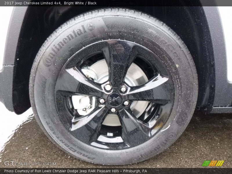 Bright White / Black 2017 Jeep Cherokee Limited 4x4