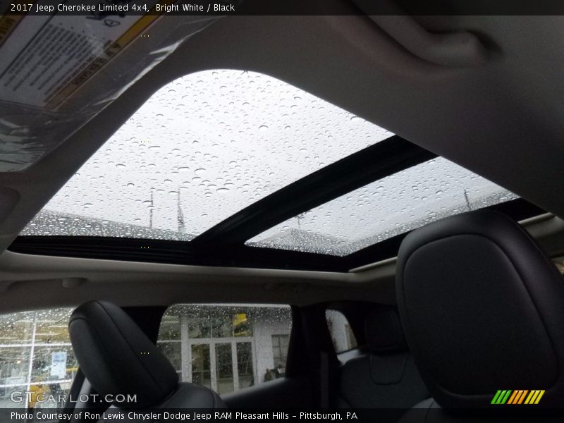 Bright White / Black 2017 Jeep Cherokee Limited 4x4