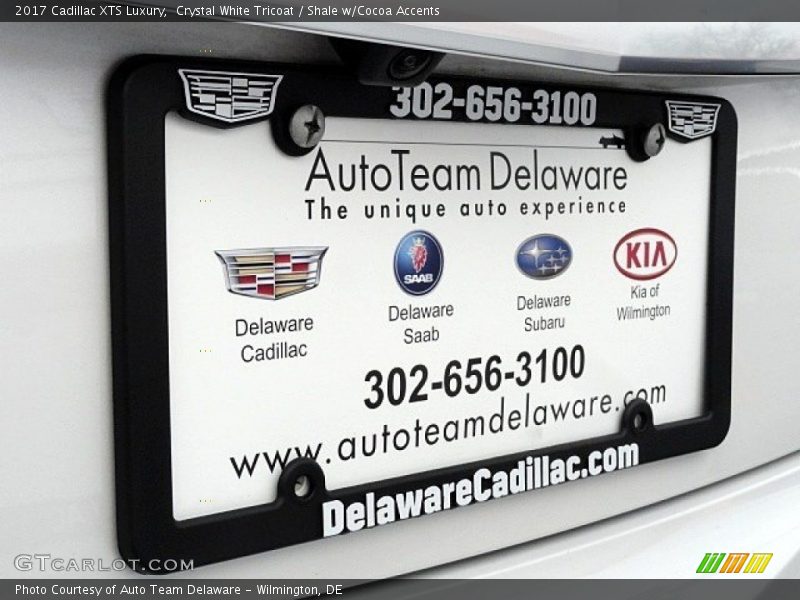 Crystal White Tricoat / Shale w/Cocoa Accents 2017 Cadillac XTS Luxury