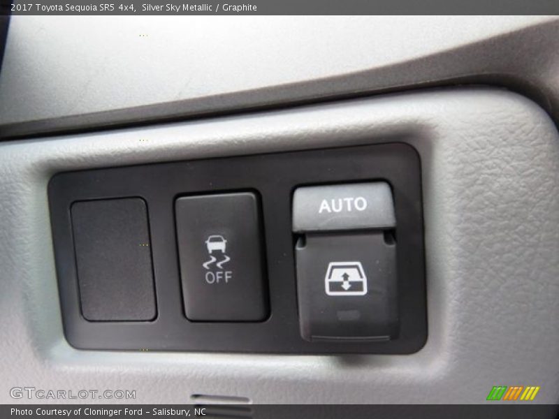 Silver Sky Metallic / Graphite 2017 Toyota Sequoia SR5 4x4