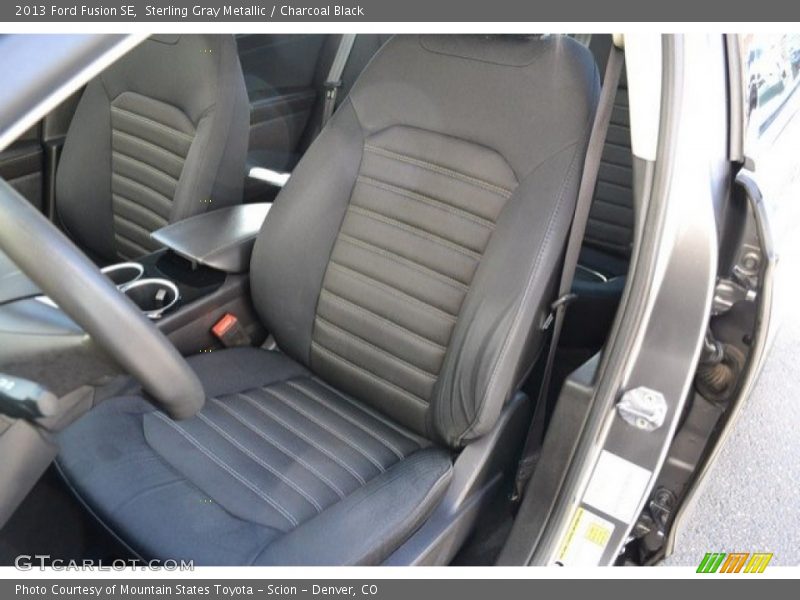 Sterling Gray Metallic / Charcoal Black 2013 Ford Fusion SE