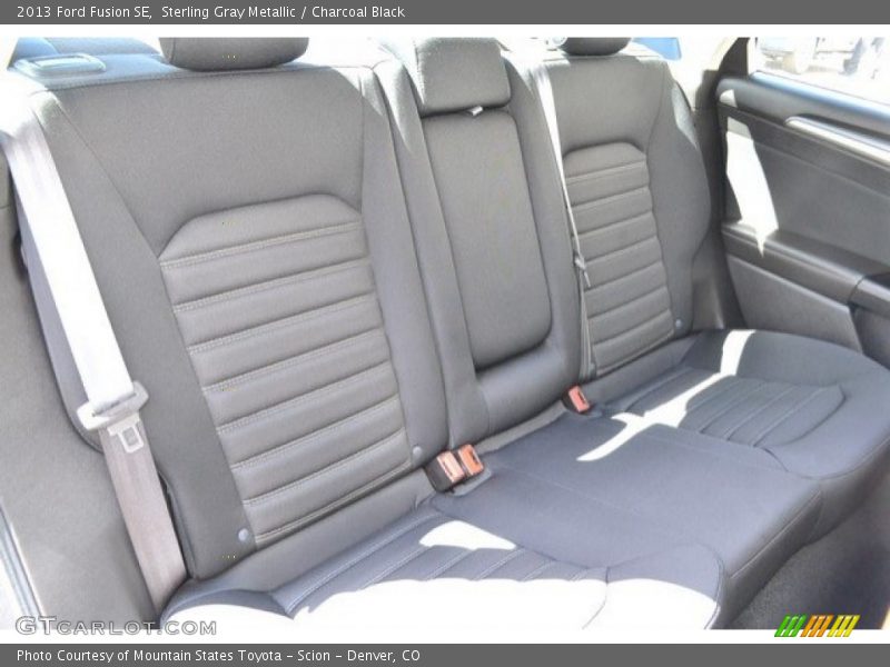 Sterling Gray Metallic / Charcoal Black 2013 Ford Fusion SE