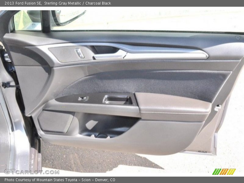 Sterling Gray Metallic / Charcoal Black 2013 Ford Fusion SE