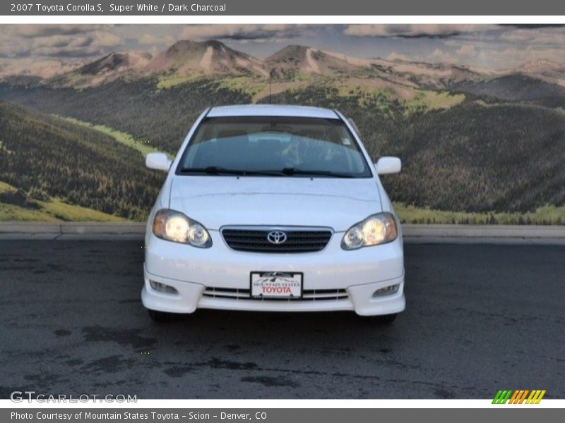 Super White / Dark Charcoal 2007 Toyota Corolla S