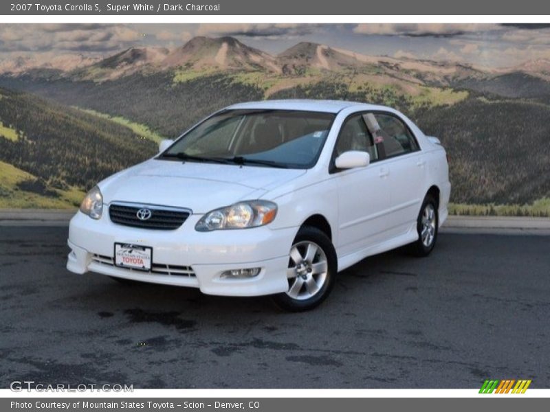 Super White / Dark Charcoal 2007 Toyota Corolla S