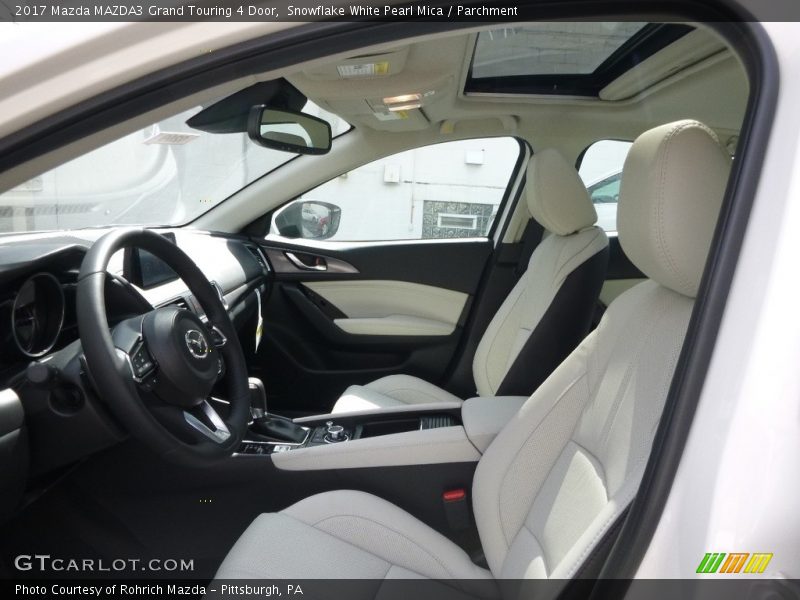 Snowflake White Pearl Mica / Parchment 2017 Mazda MAZDA3 Grand Touring 4 Door