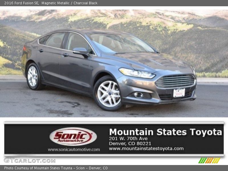Magnetic Metallic / Charcoal Black 2016 Ford Fusion SE