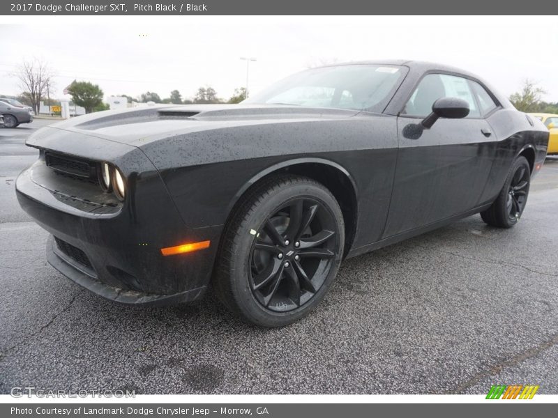 Pitch Black / Black 2017 Dodge Challenger SXT