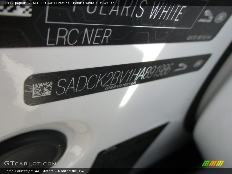 Polaris White / Jet w/Tan 2017 Jaguar F-PACE 35t AWD Prestige