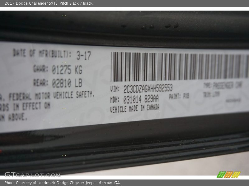 Pitch Black / Black 2017 Dodge Challenger SXT