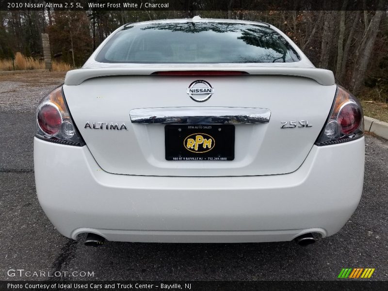 Winter Frost White / Charcoal 2010 Nissan Altima 2.5 SL