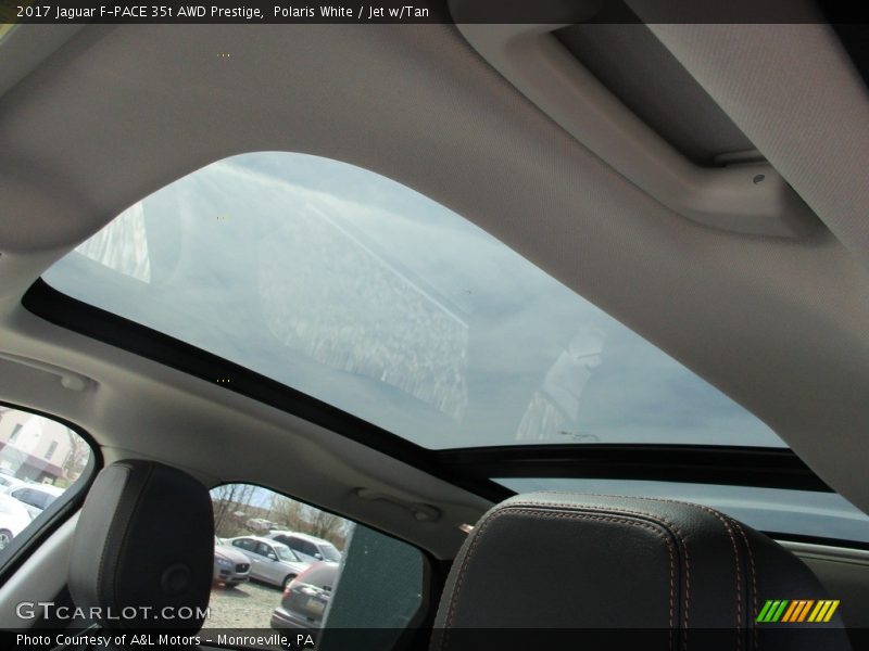 Polaris White / Jet w/Tan 2017 Jaguar F-PACE 35t AWD Prestige