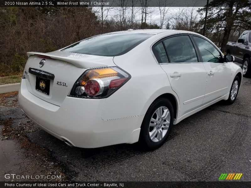 Winter Frost White / Charcoal 2010 Nissan Altima 2.5 SL