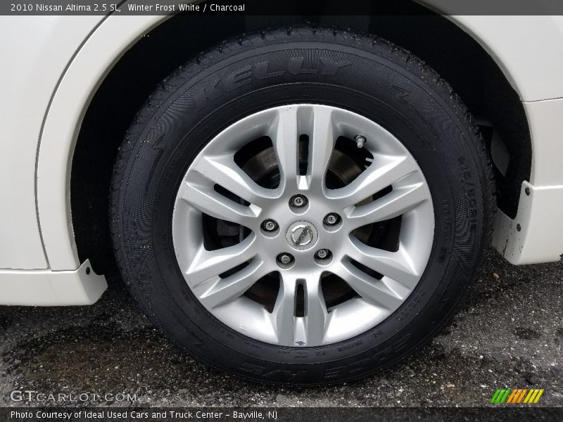 Winter Frost White / Charcoal 2010 Nissan Altima 2.5 SL