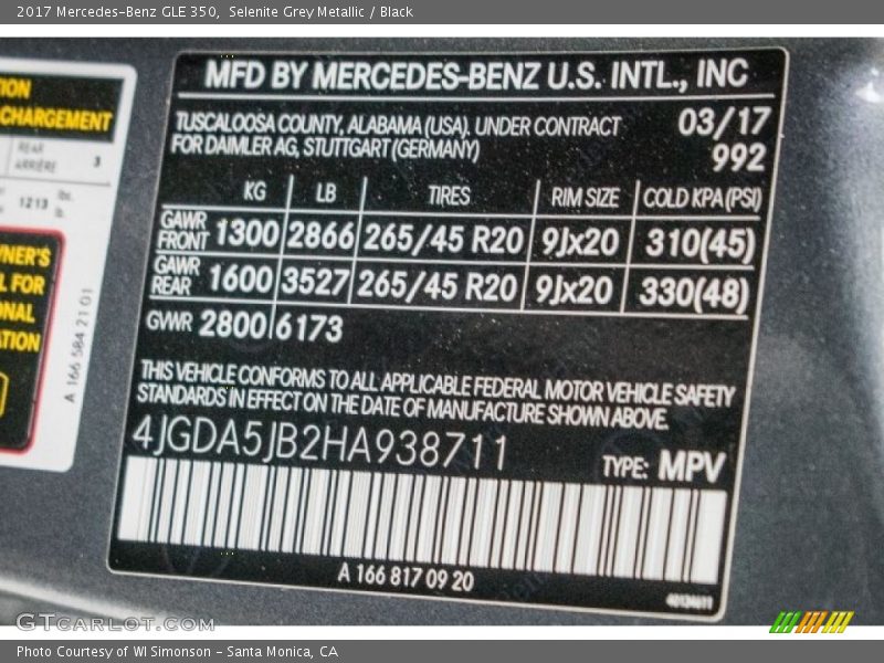 Selenite Grey Metallic / Black 2017 Mercedes-Benz GLE 350