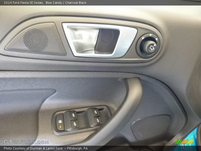 Blue Candy / Charcoal Black 2014 Ford Fiesta SE Sedan