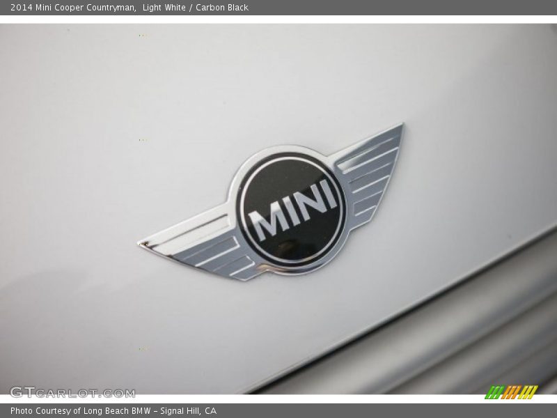 Light White / Carbon Black 2014 Mini Cooper Countryman