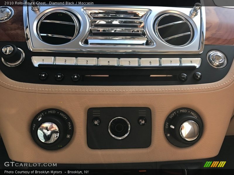 Diamond Black / Moccasin 2010 Rolls-Royce Ghost