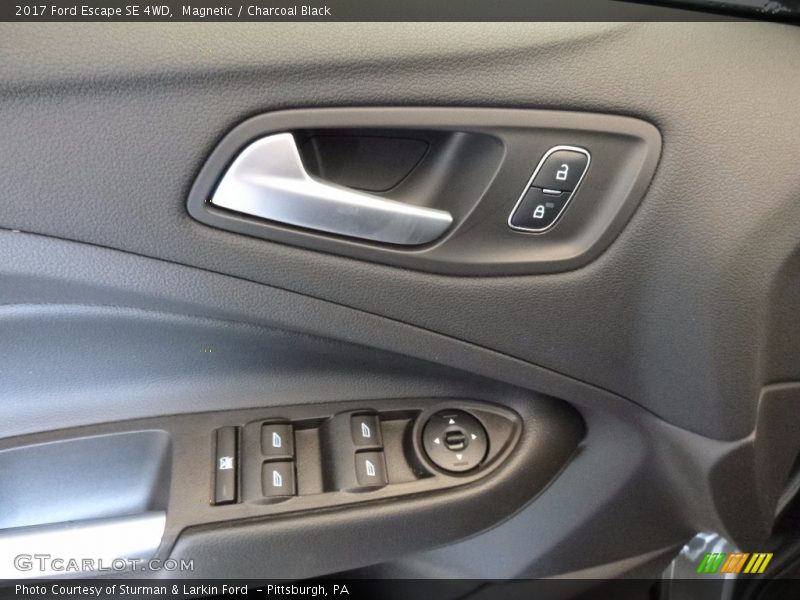 Magnetic / Charcoal Black 2017 Ford Escape SE 4WD