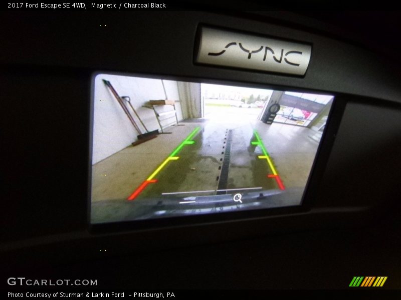 Magnetic / Charcoal Black 2017 Ford Escape SE 4WD