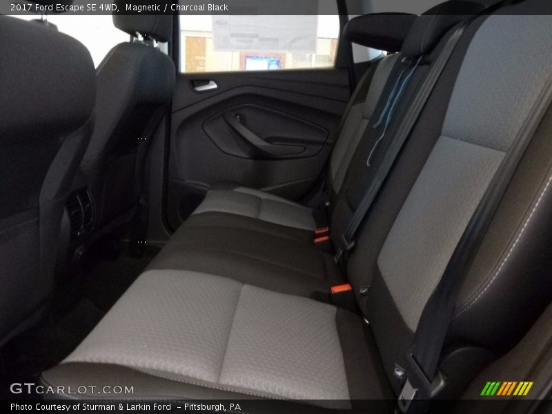 Magnetic / Charcoal Black 2017 Ford Escape SE 4WD