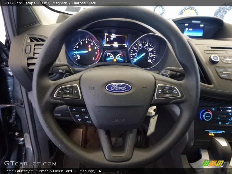 Magnetic / Charcoal Black 2017 Ford Escape SE 4WD