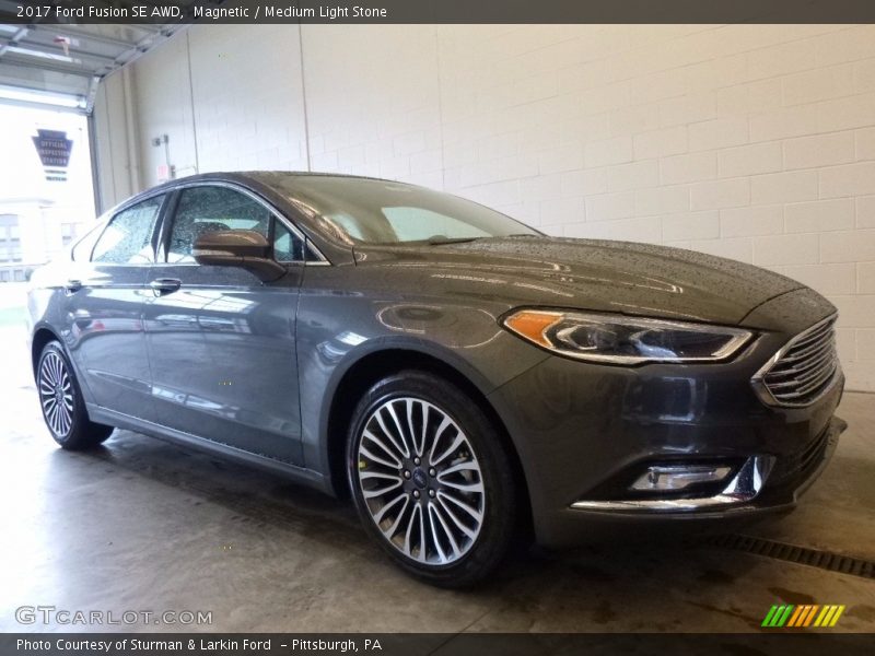 Magnetic / Medium Light Stone 2017 Ford Fusion SE AWD